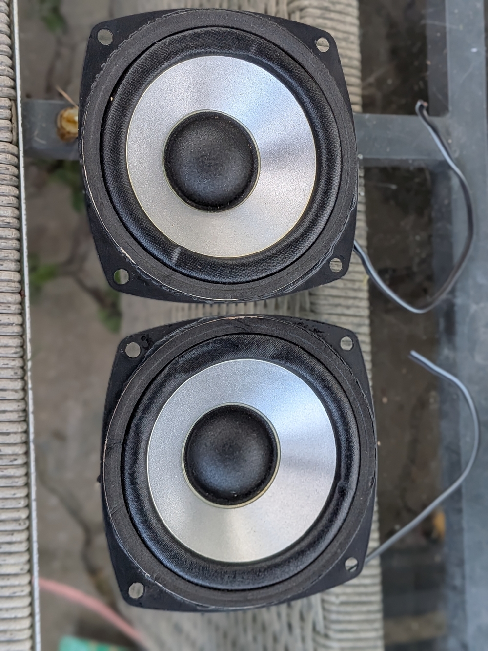 Pair of JVC 6 Ohms 6" Speakers F40C-F827M-1